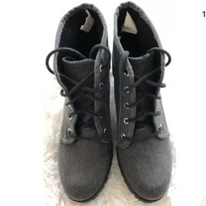 NWOB Rock & Candy Dark Gray, Lace-Up Boots